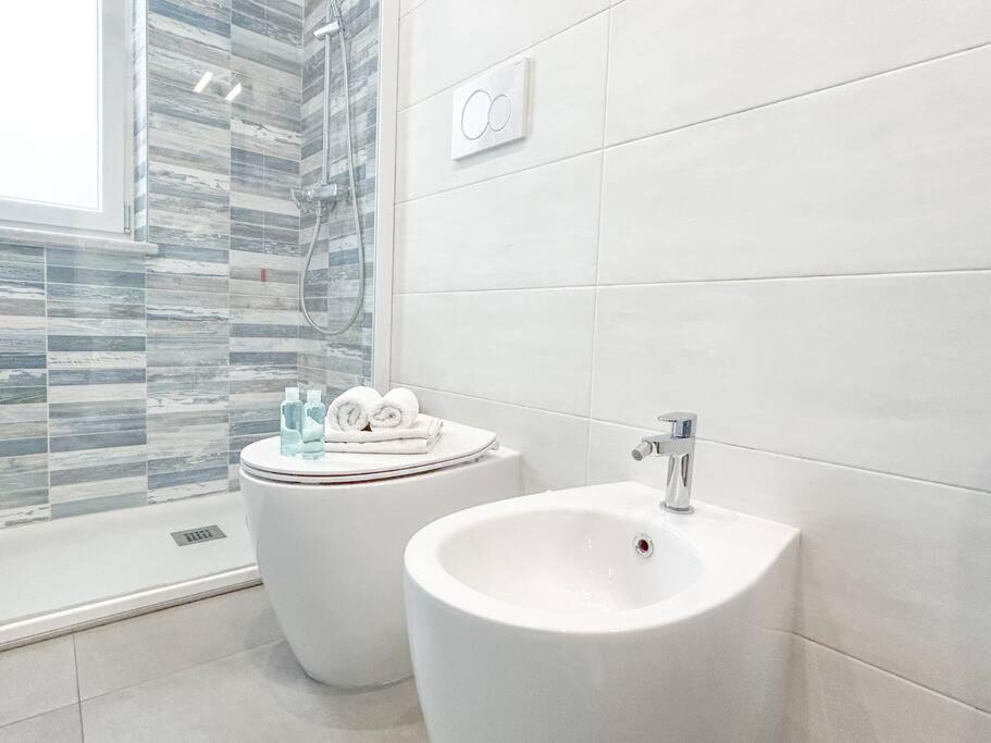 Apartament Free Parking - Elegante Casa Con Wifi -Smarttv Savona Zewnętrze zdjęcie