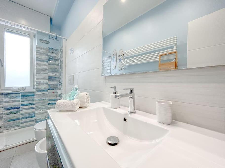 Apartament Free Parking - Elegante Casa Con Wifi -Smarttv Savona Zewnętrze zdjęcie