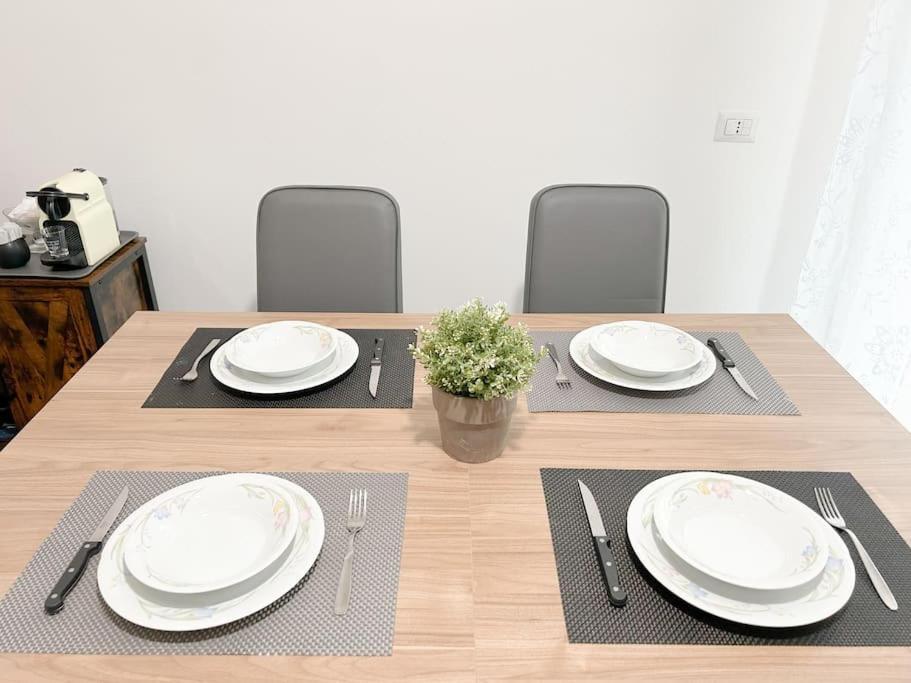 Apartament Free Parking - Elegante Casa Con Wifi -Smarttv Savona Zewnętrze zdjęcie