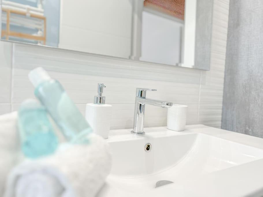 Apartament Free Parking - Elegante Casa Con Wifi -Smarttv Savona Zewnętrze zdjęcie